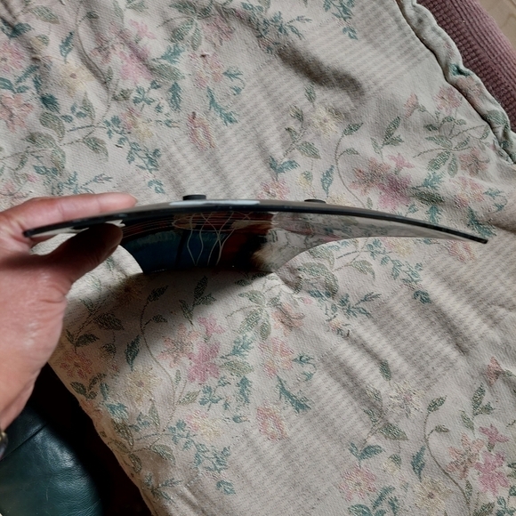 Bowed Art Deco Abstract Art Glass - Picture 3 of 4